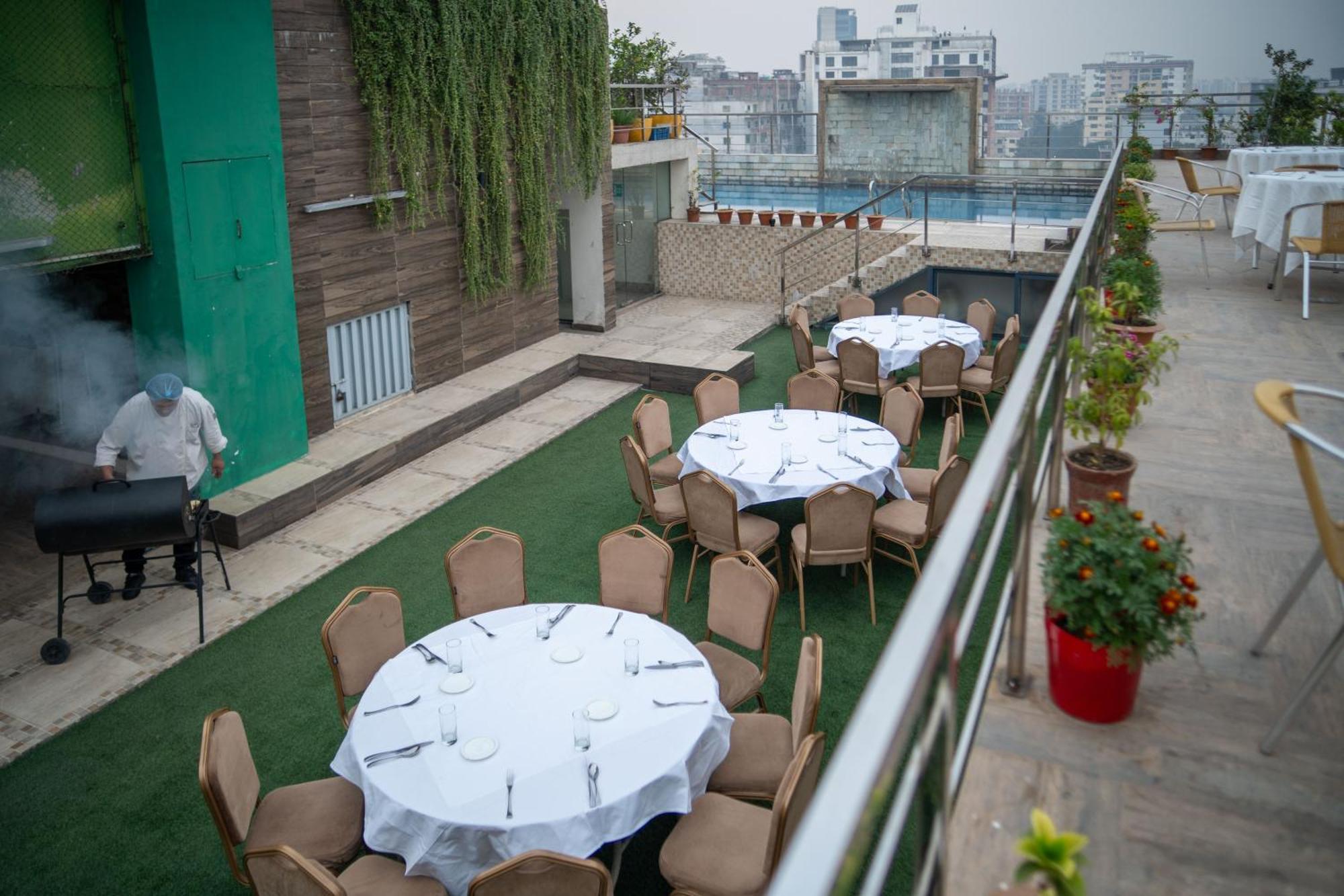 Coventina Lake Suites Dhaka Exterior foto